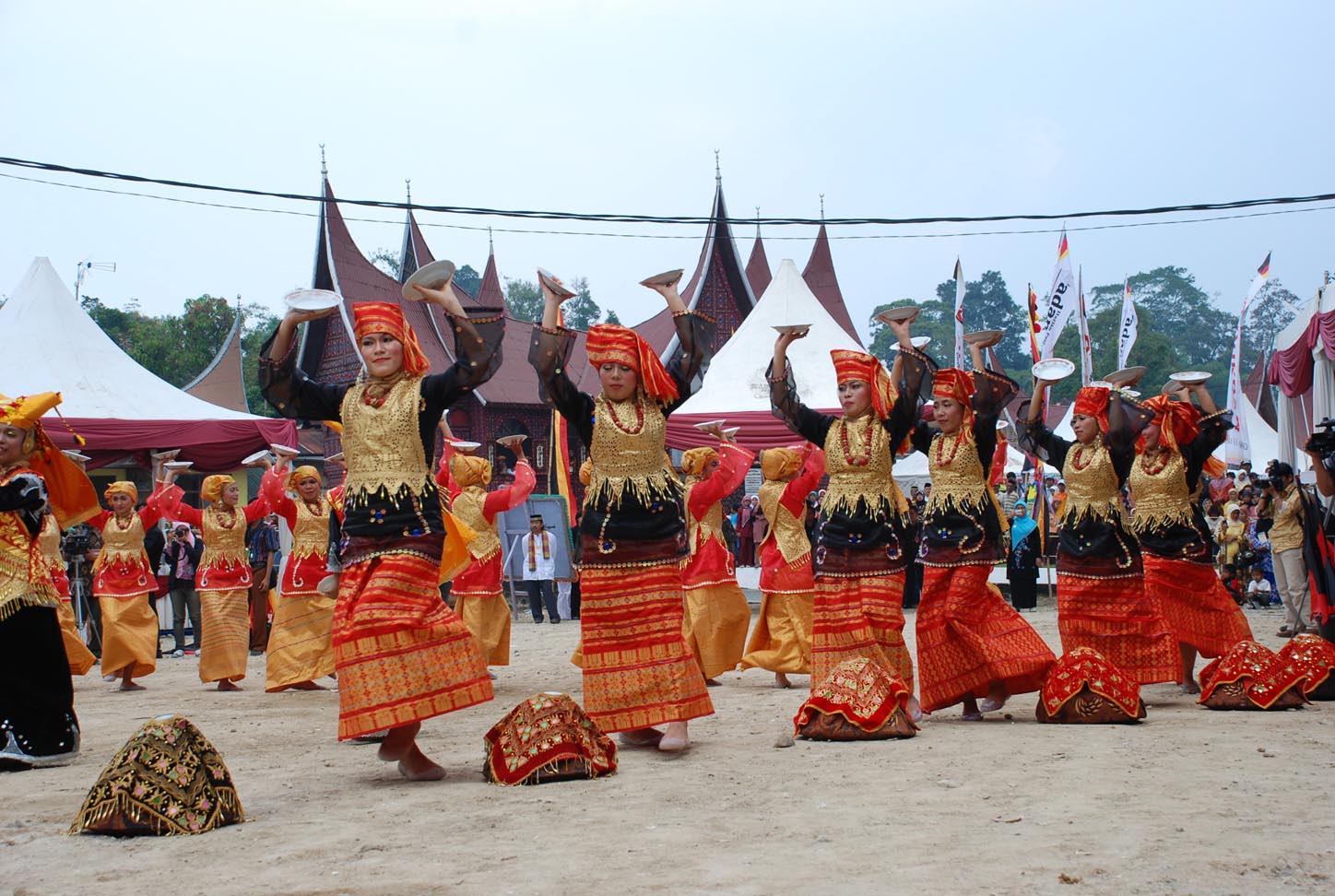 Kebudayaan Indonesia Indonesia Cultures amigostusiempre